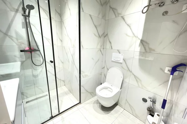 House for Sale Garsoniere in Tirana - 65,000 Euro