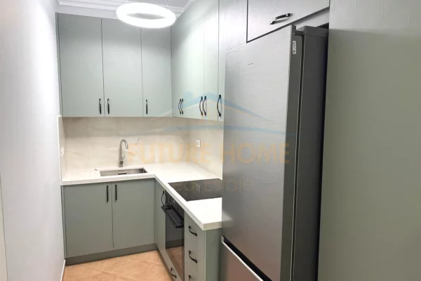 Shtepi me qera 2+1 ne Tirane - 800 Euro