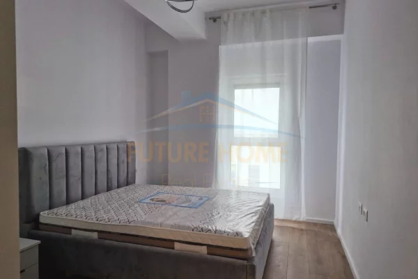 Shtepi me qera 1+1 ne Tirane - 450 Euro