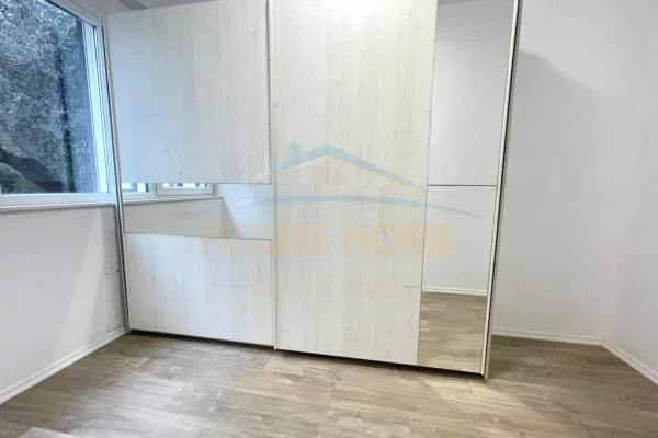 Shtepi me qera Apartament ne Tirane, 1+1, Mobilimi E mobiluar, Pagesa 700  Euro.