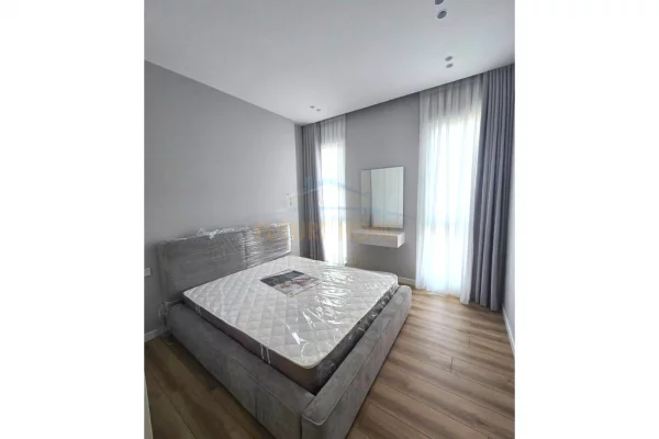 Shtepi me qera Apartament ne Tirane, 1+1, Mobilimi E mobiluar, Pagesa 1,250  Euro.