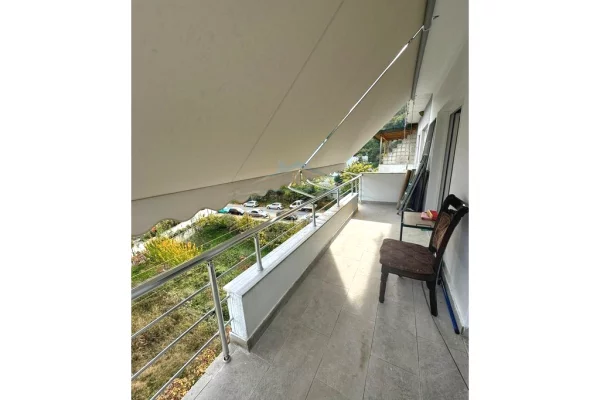 Shtepi me qera Apartament ne Tirane, 2+1, Mobilimi E mobiluar, Pagesa 450  Euro.