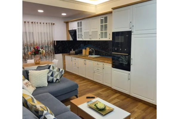 Shtepi me qera 1+1 ne Tirane - 750 Euro