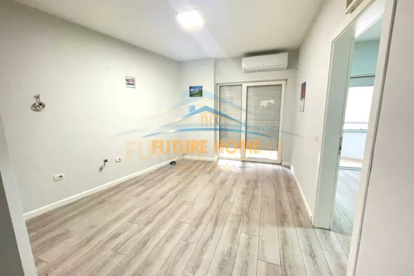Ambient biznesi me qera 1+1 ne Tirane - 700 Euro
