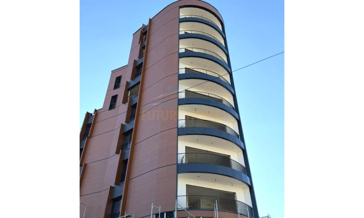 Shtepi ne shitje Apartament ne Tirane, 1+1, Mobilimi Bosh, pa mobiluar, Pagesa 128,400  Euro.