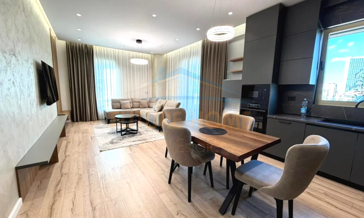 Shtepi me qera Apartament ne Tirane, 2+1, Mobilimi E mobiluar, Pagesa 2,100  Euro.