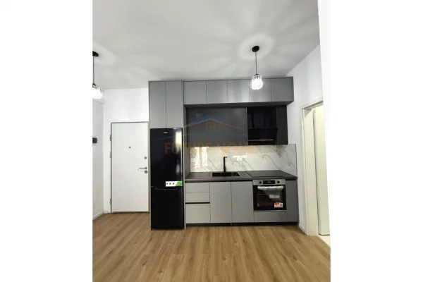 Shtepi me qera 1+1 ne Tirane - 420 Euro