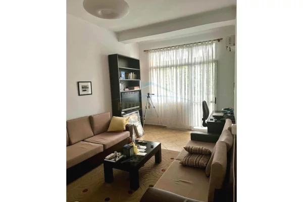 Apartament 1+1 per shitje, Rruga e Durrësit, Tiranë