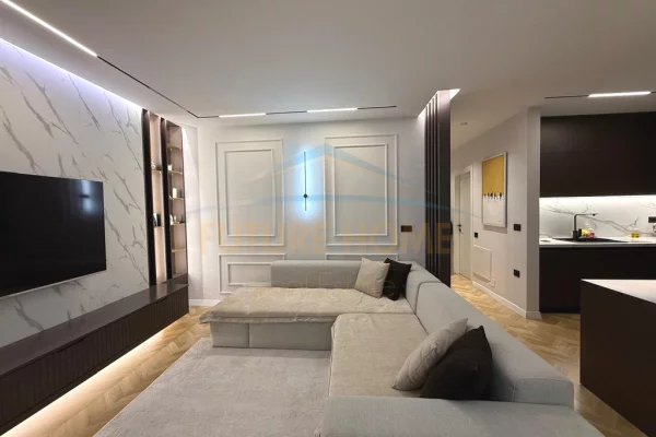 Shtepi ne shitje 2+1 ne Tirane - 242,000 Euro