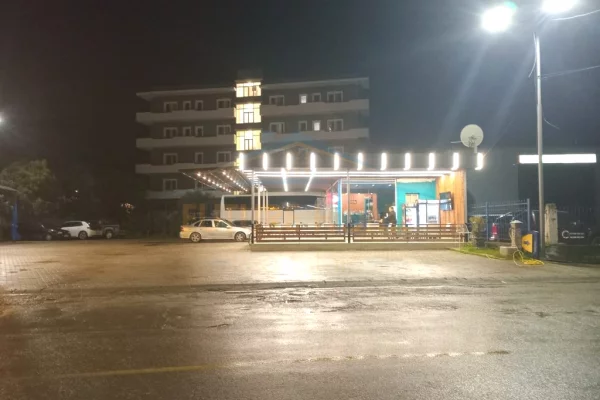 Ambient biznesi ne shitje 5+1 ne Tirane - 2,000,000 Euro