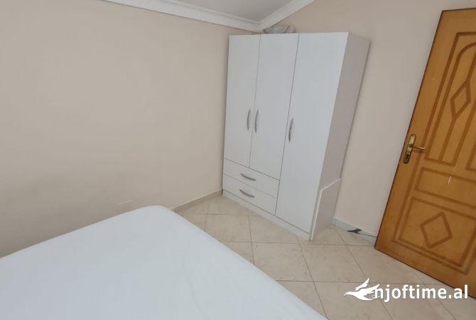 Shtepi me qera 2+1 ne Tirane - 45,000 Leke