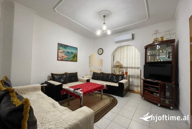 Shtepi me qera 3+1 ne Tirane - 450 Euro