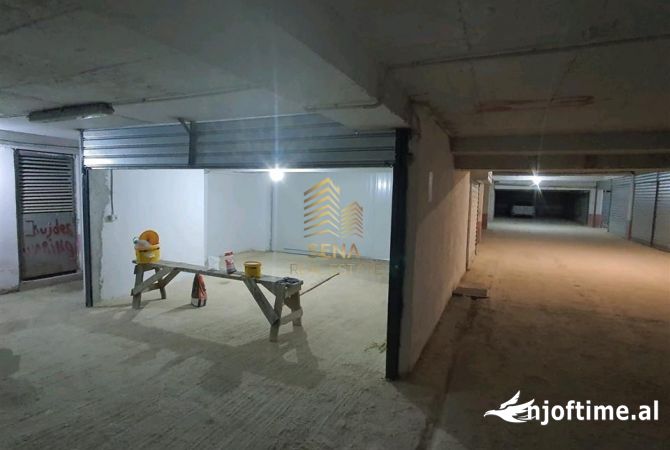 Ambient biznesi ne shitje 4+1 ne Tirane - 35,000 Euro
