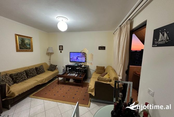 Shtepi ne shitje 2+1 ne Tirane - 78,000 Euro
