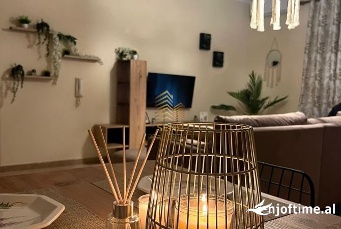 Shtepi me qera 2+1 ne Tirane - 650 Euro