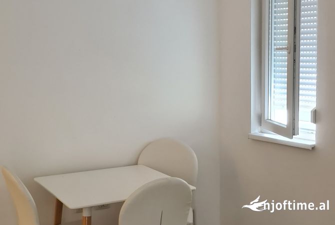 Shtepi me qera 1+1 ne Tirane - 500 Euro