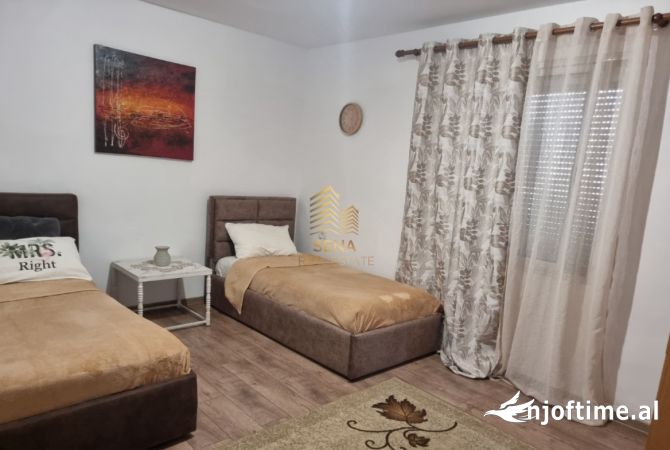 Shtepi me qera 1+1 ne Tirane - 380 Euro