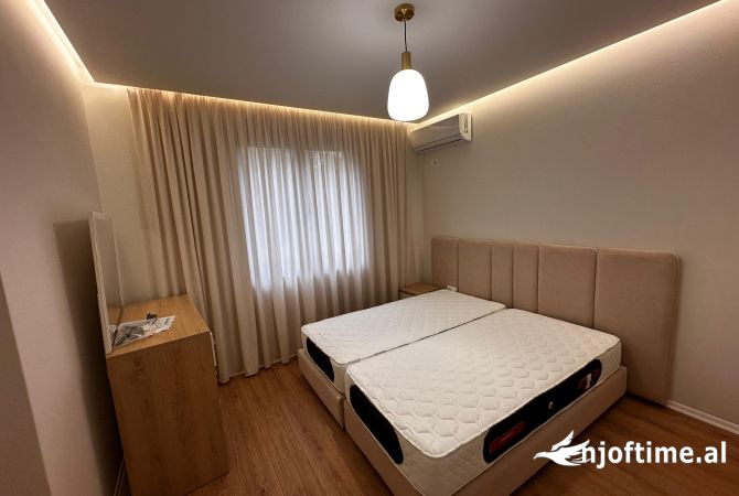 Shtepi me qera 1+1 ne Tirane - 55,000 Leke