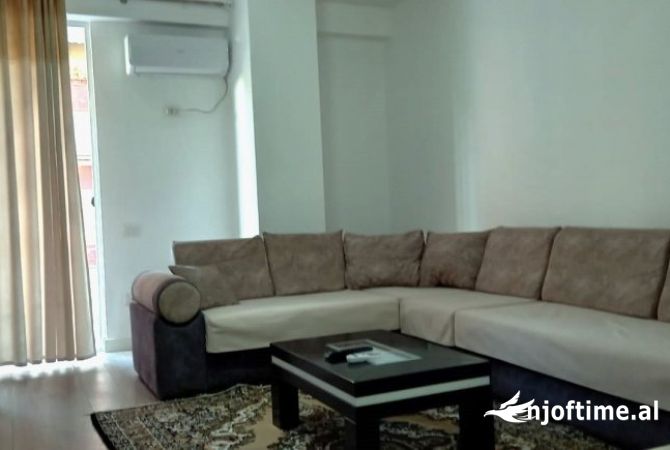 Shtepi me qera 2+1 ne Tirane - 500 Euro