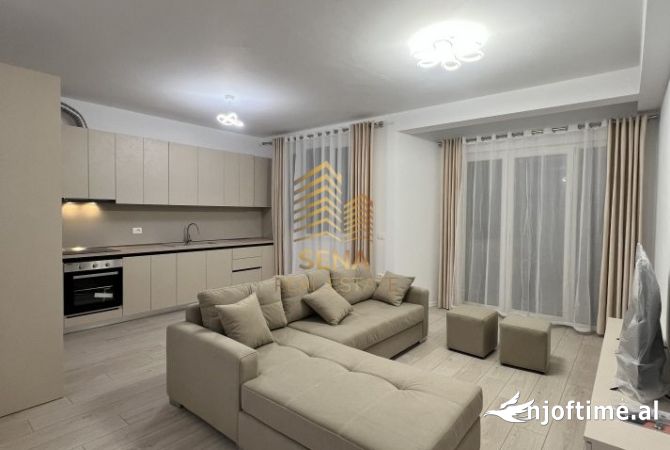 Shtepi me qera 2+1 ne Tirane - 650 Euro