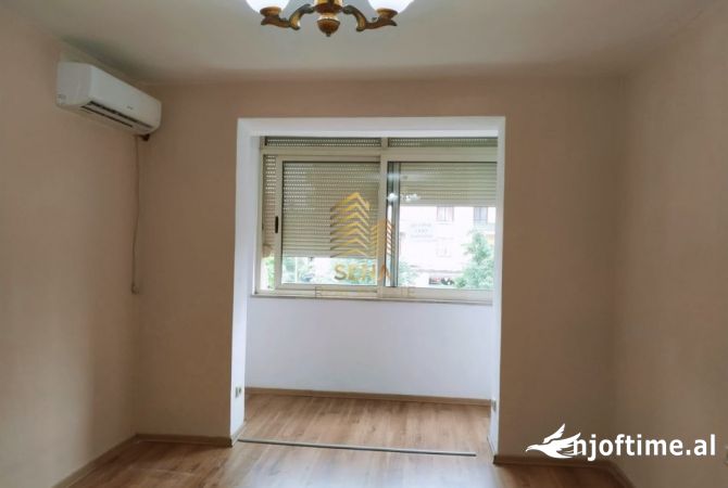 Shtepi me qera 1+1 ne Tirane - 450 Euro