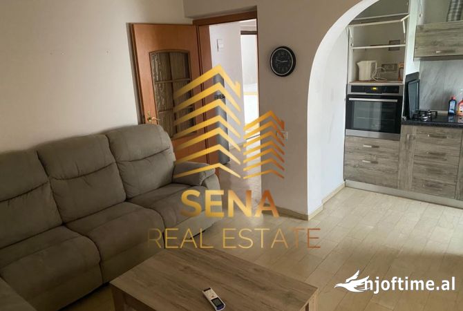 Shtepi me qera 1+1 ne Tirane - 370 Euro