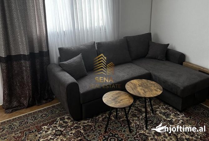Shtepi me qera 2+1 ne Tirane - 400 Euro
