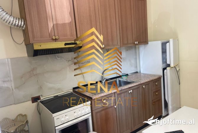 Shtepi me qera 1+1 ne Tirane - 300 Euro