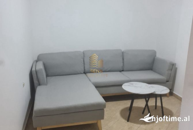 Shtepi me qera 1+1 ne Tirane - 400 Euro