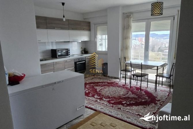 Shtepi me qera 2+1 ne Tirane - 400 Euro