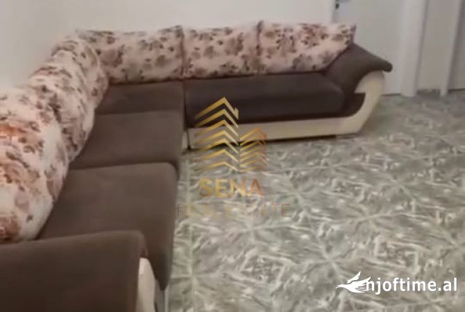 Shtepi me qera 2+1 ne Tirane - 500 Euro