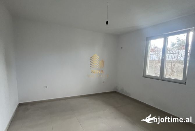 Shtepi me qera 1+1 ne Tirane - 450 Euro