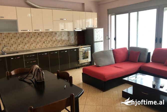 Shtepi me qera 2+1 ne Tirane - 300 Euro