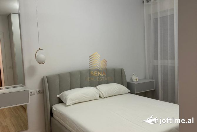 Shtepi me qera 2+1 ne Tirane - 800 Euro