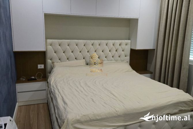 Shtepi ne shitje 3+1 ne Tirane - 300,000 Euro