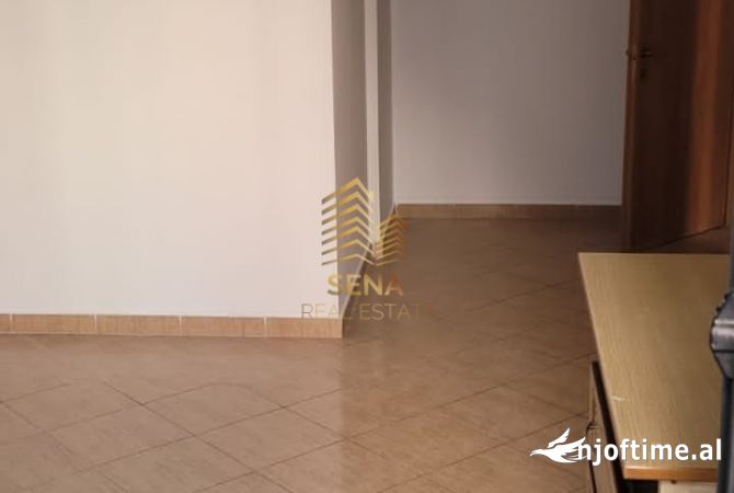 Shtepi me qera 1+1 ne Tirane - 350 Euro