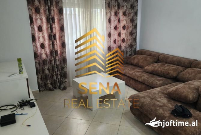 Shtepi me qera 1+1 ne Tirane - 380 Euro