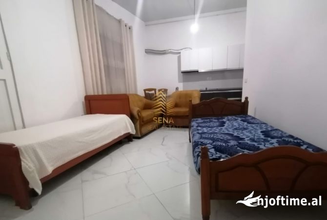 Shtepi me qera 1+1 ne Tirane - 300 Euro
