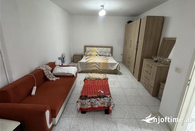 Shtepi me qera 1+1 ne Tirane - 450 Euro