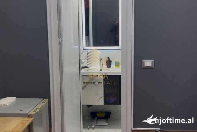 Ambient biznesi ne shitje 1+1 ne Tirane - 12,000 Euro