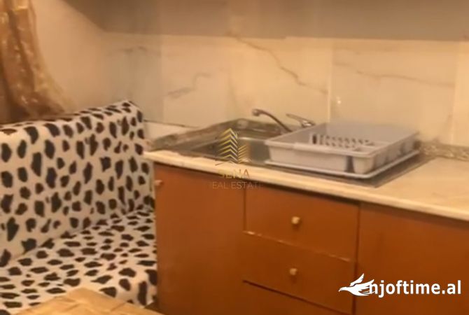Shtepi me qera 1+1 ne Tirane - 300 Euro