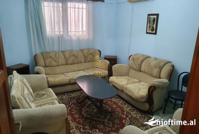 Shtepi me qera 1+1 ne Tirane - 300 Euro