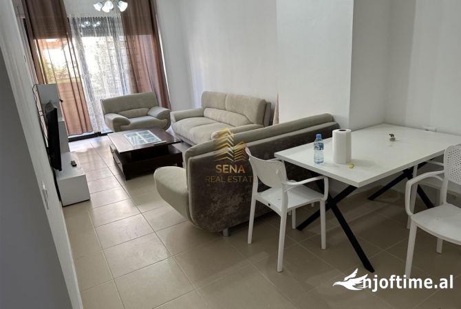 Shtepi me qera 1+1 ne Tirane - 400 Euro