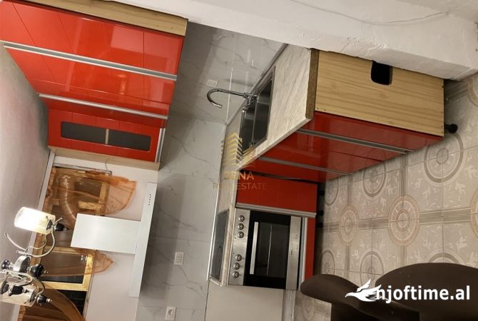 Shtepi me qera 1+1 ne Tirane - 400 Euro