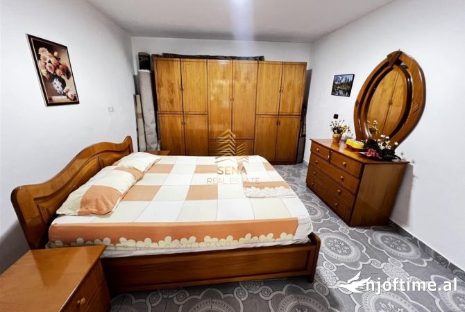 Shtepi me qera 2+1 ne Tirane - 320 Euro