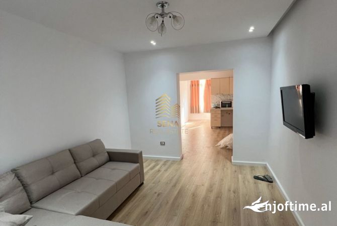 Shtepi me qera 1+1 ne Tirane - 490 Euro