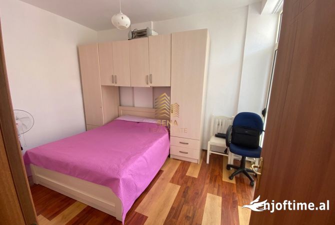 Shtepi me qera 1+1 ne Tirane - 350 Euro