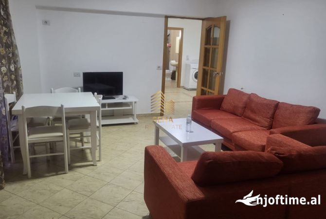 Shtepi me qera 2+1 ne Tirane - 600 Euro