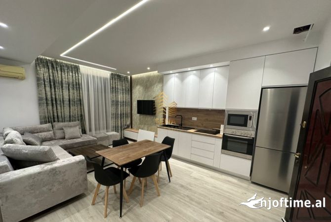 Shtepi me qera 1+1 ne Tirane - 650 Euro