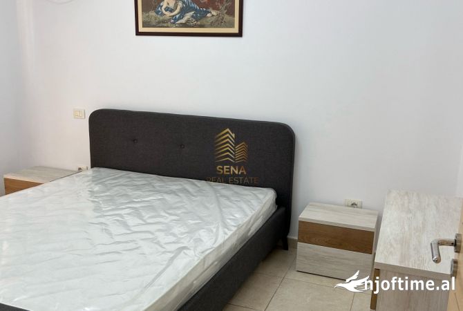 Shtepi me qera 2+1 ne Tirane - 630 Euro